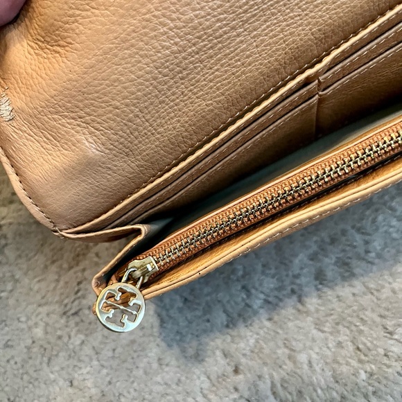 Tory Burch long wallet - Picture 11 of 12